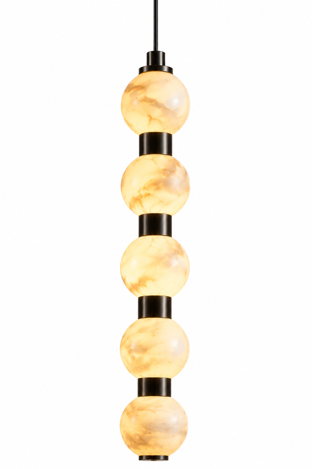 Suspension Althéa — Une lumière sculpturale au charme précieux